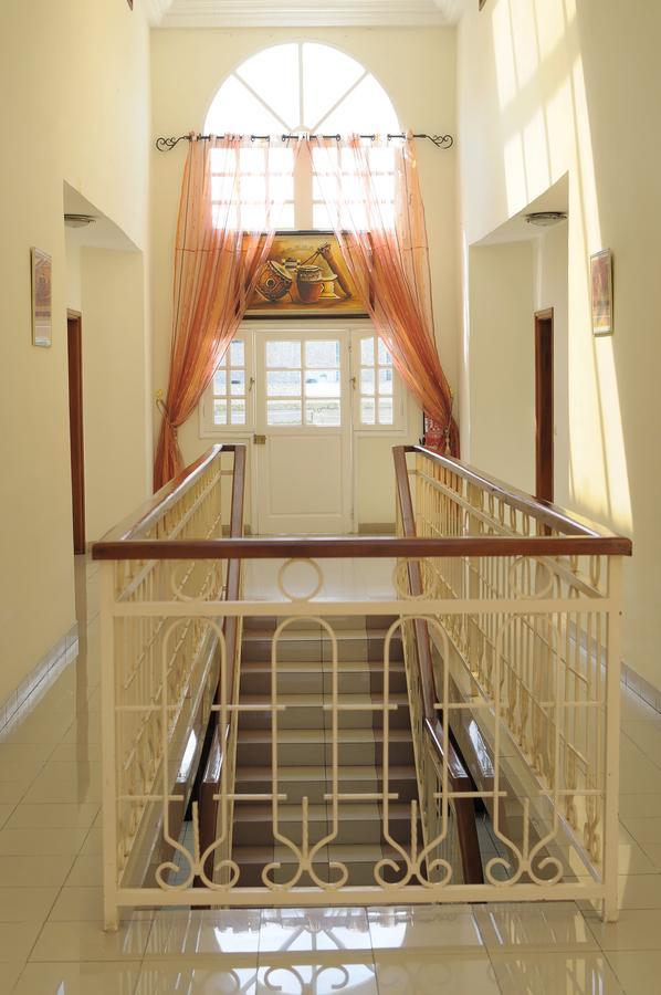 Residence Eburnea Abidjan Exterior photo