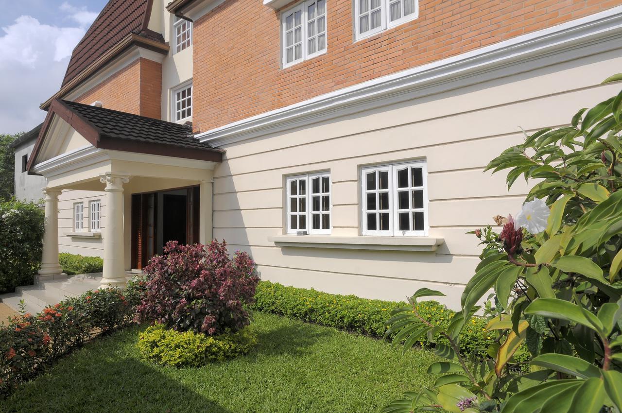 Residence Eburnea Abidjan Exterior photo