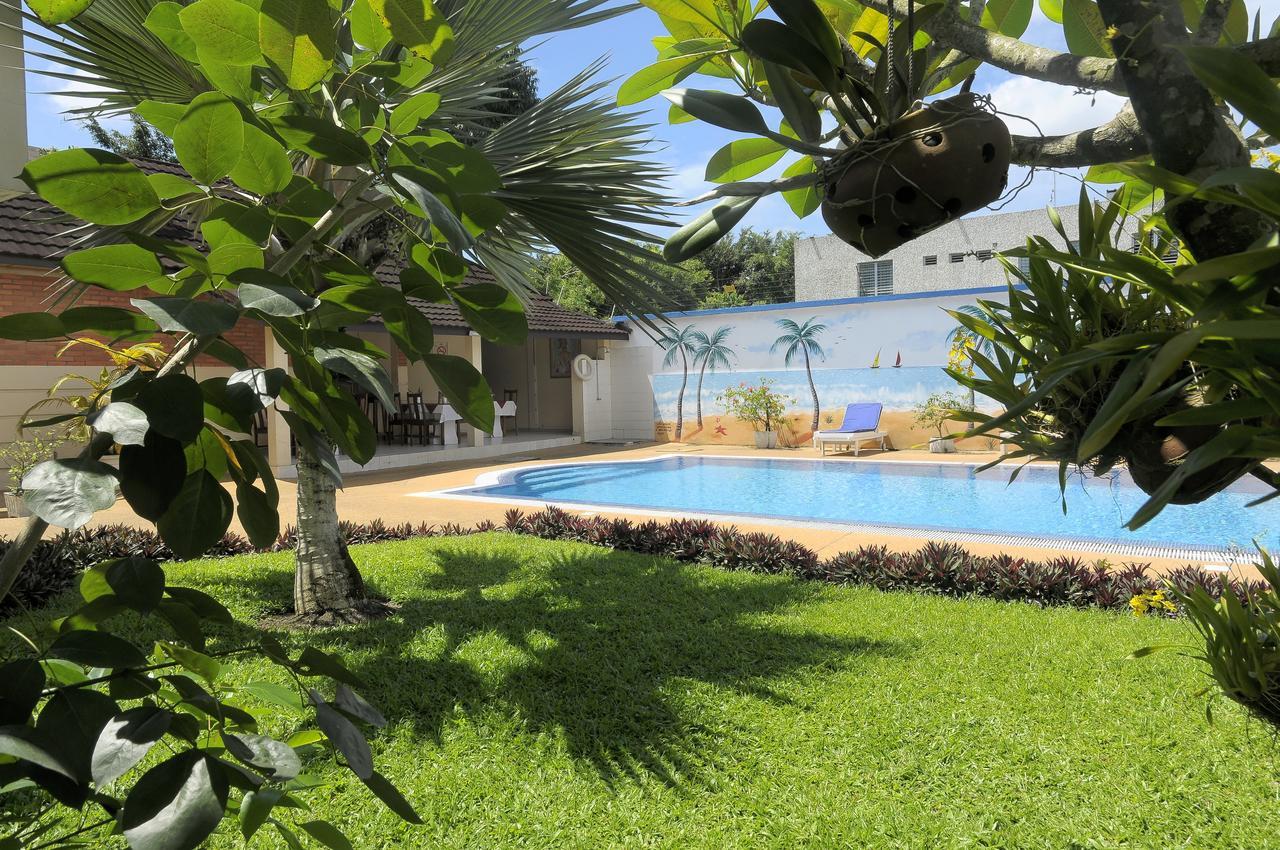 Residence Eburnea Abidjan Exterior photo